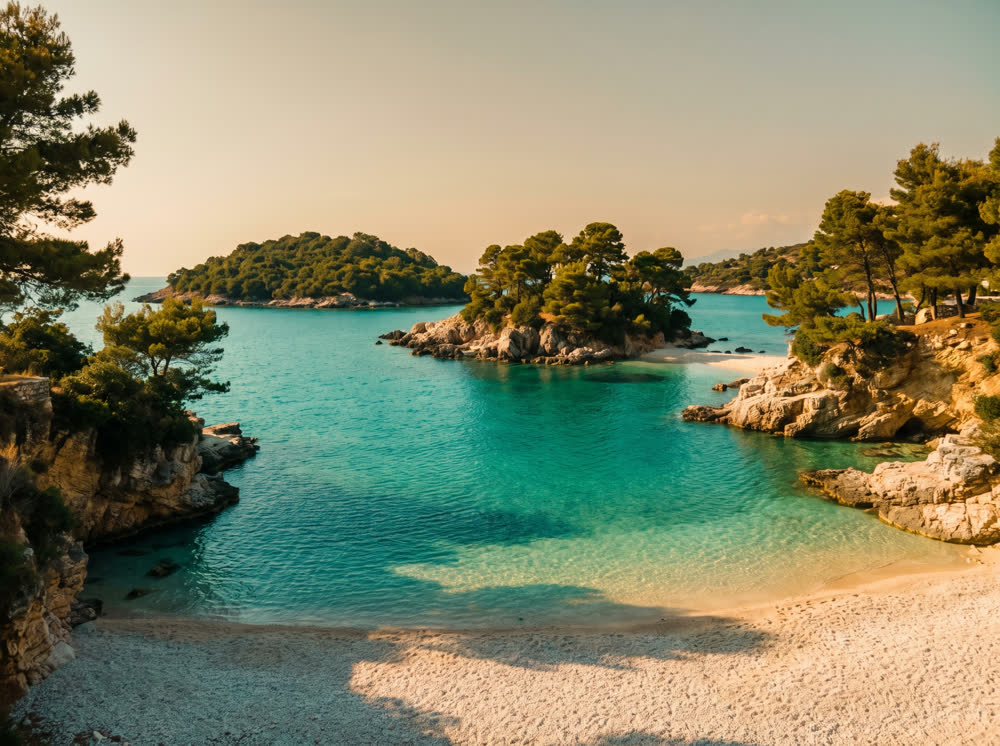 Ksamil, ishujt dhe uji i kthjellët